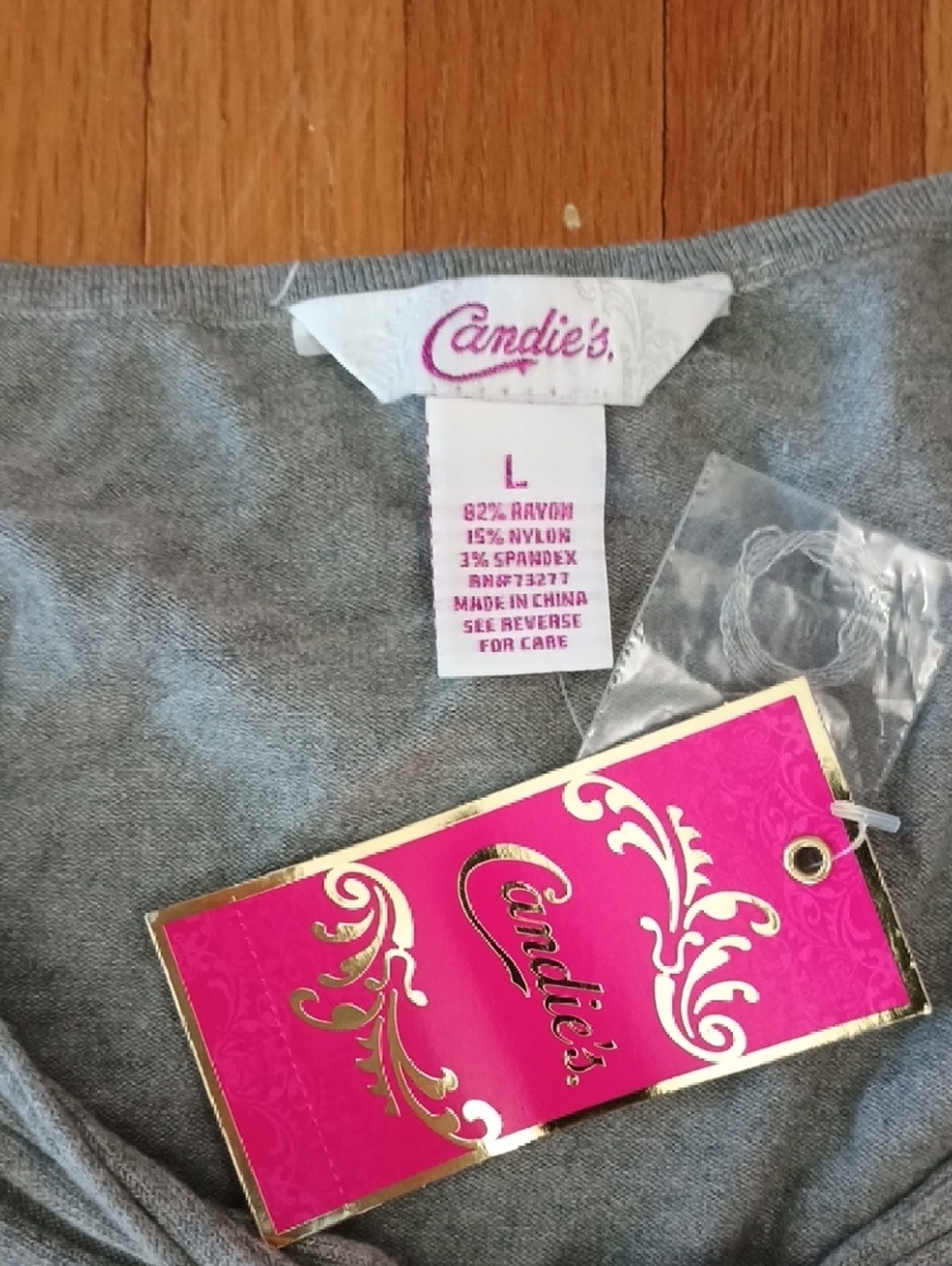 Candie's Heather Gray Ribbed Long-Sleeve Top with Gathered Front - Picture 2 of 6